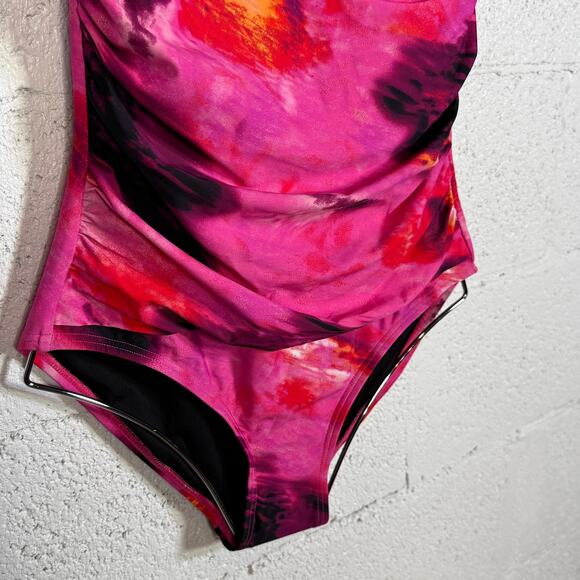 Dkny Women's Tie-Back Halter-Style One-Piece Swimsuit - Pink Multi Small $80 - Picture 4 of 11